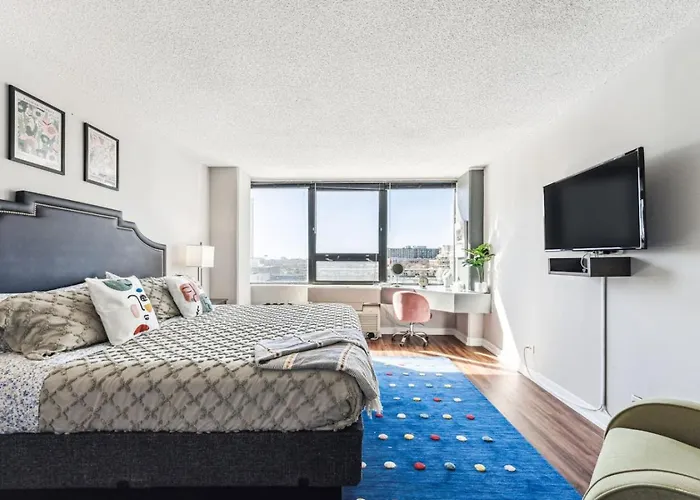Дом отдыха Mich Ave Downtown Grant Park, Museums 2bd-2ba #5